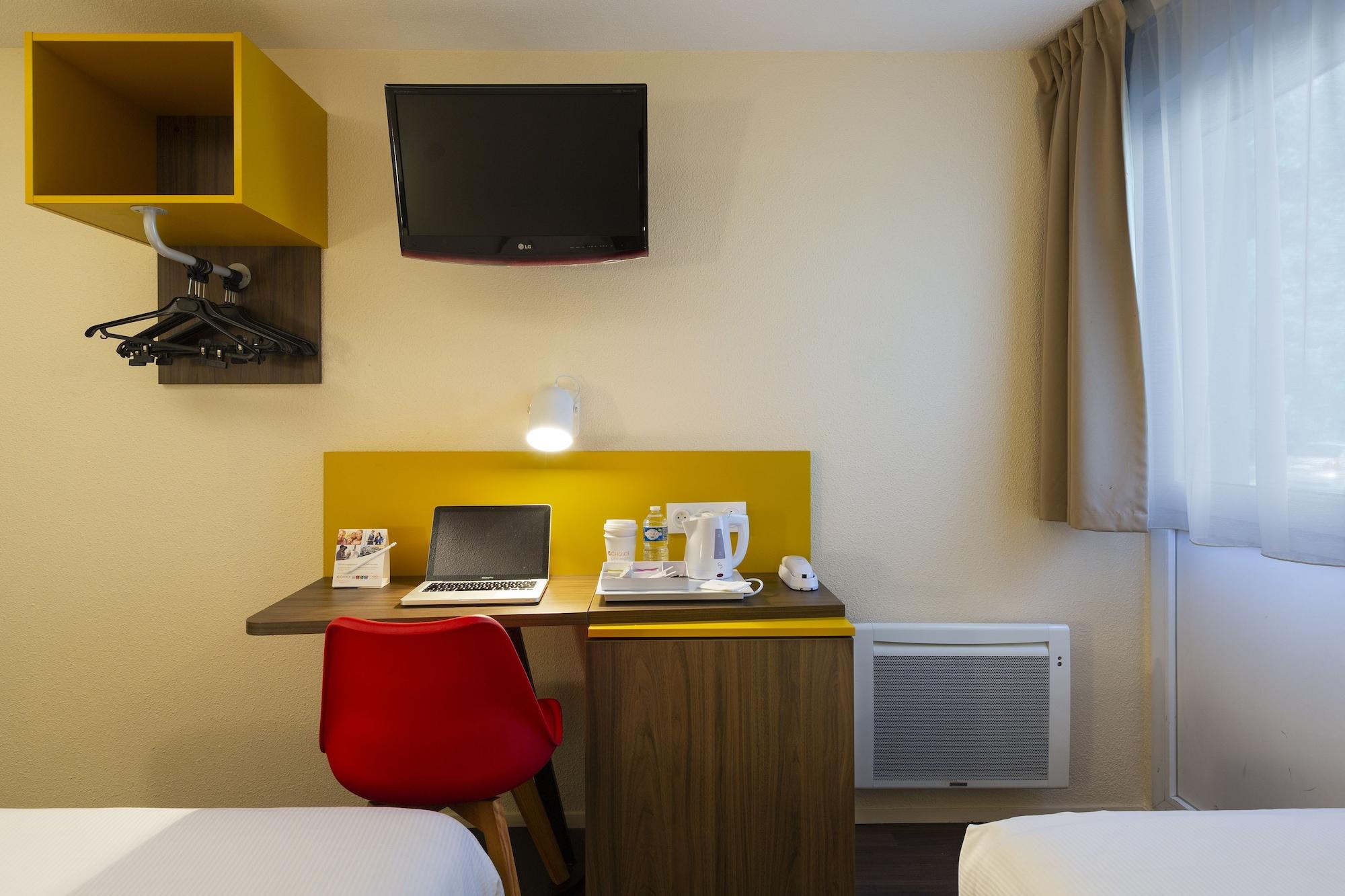 Comfort Hotel Lille Lomme Exterior photo