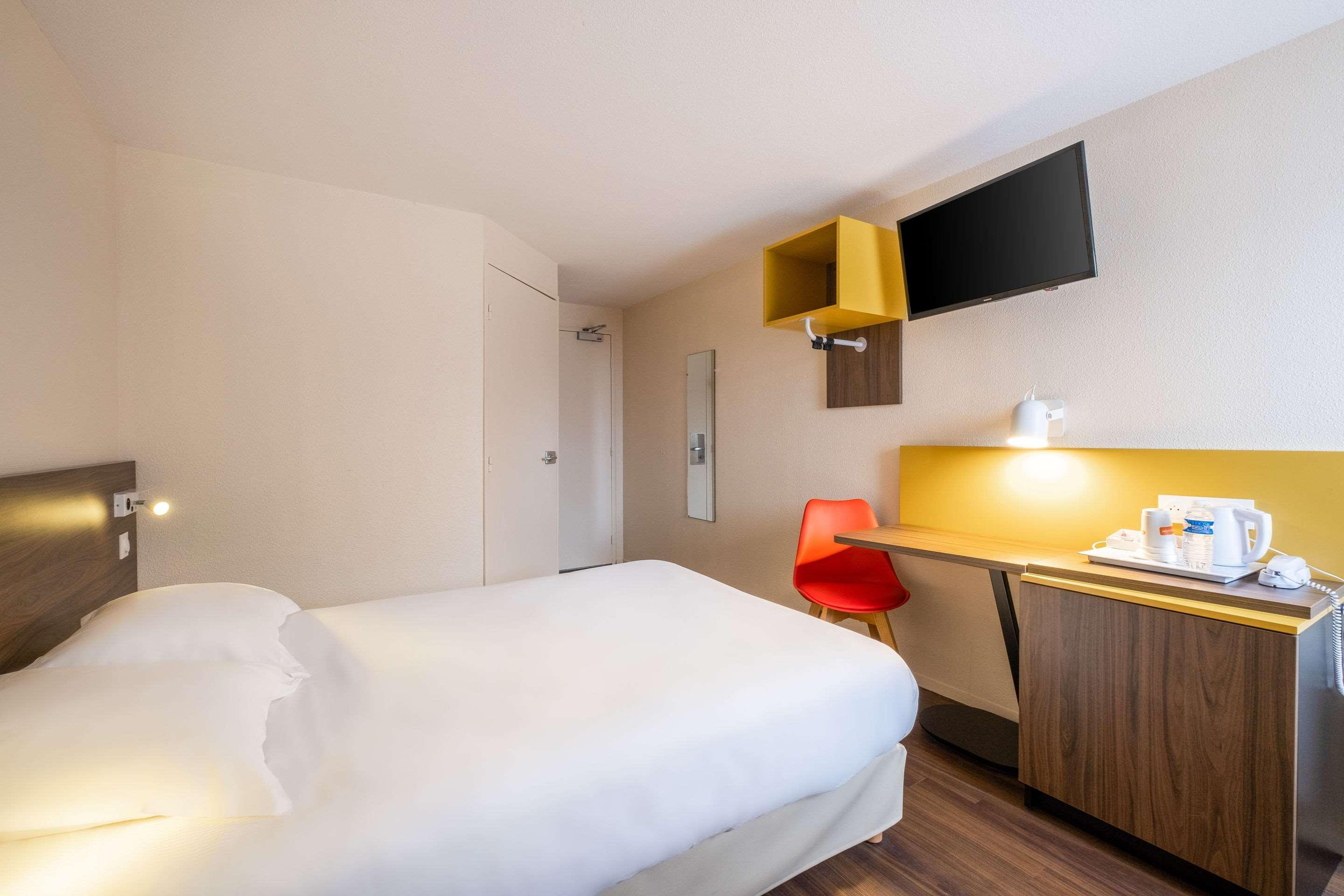 Comfort Hotel Lille Lomme Exterior photo