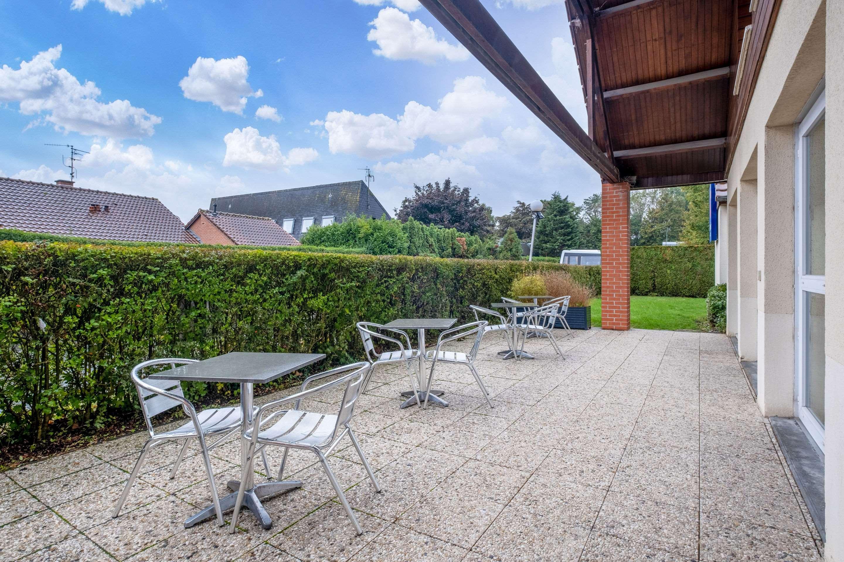 Comfort Hotel Lille Lomme Exterior photo